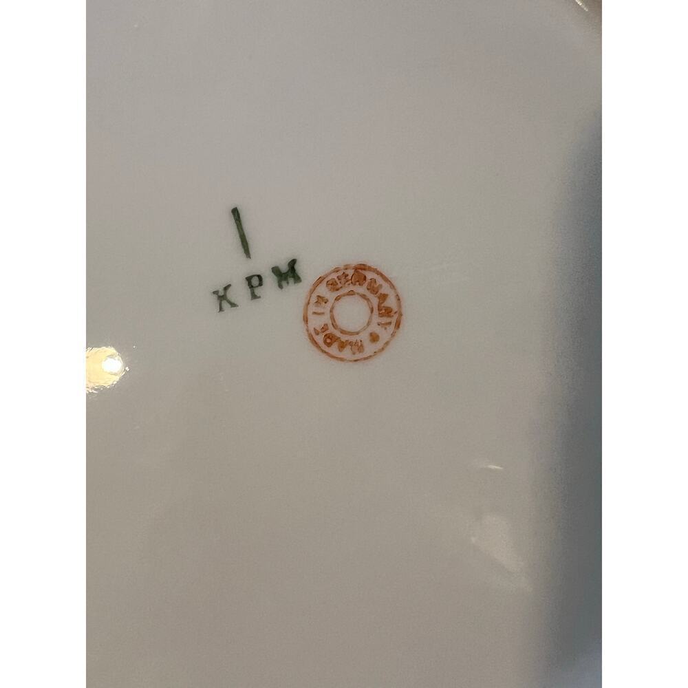 Vintage KPM Porcelain Plates - Set of 2 - Picture 8 of 12
